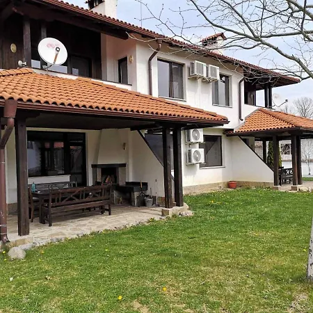 марковската къща * Oreshak (Lovech)