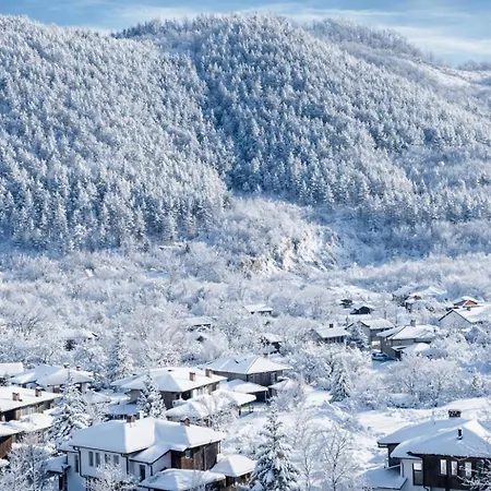 марковската къща * Oreshak (Lovech)