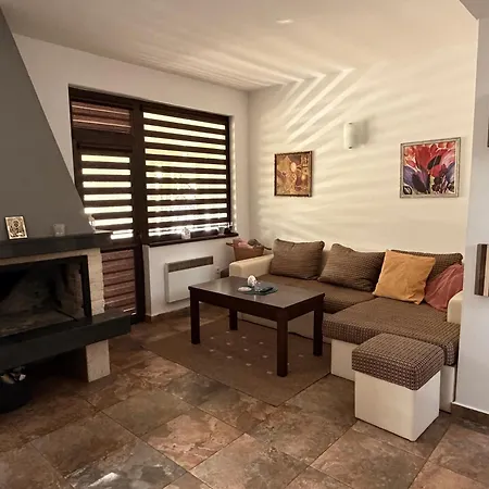 марковската къща - Markovskata With 3 Bedrooms Casa vacanze *